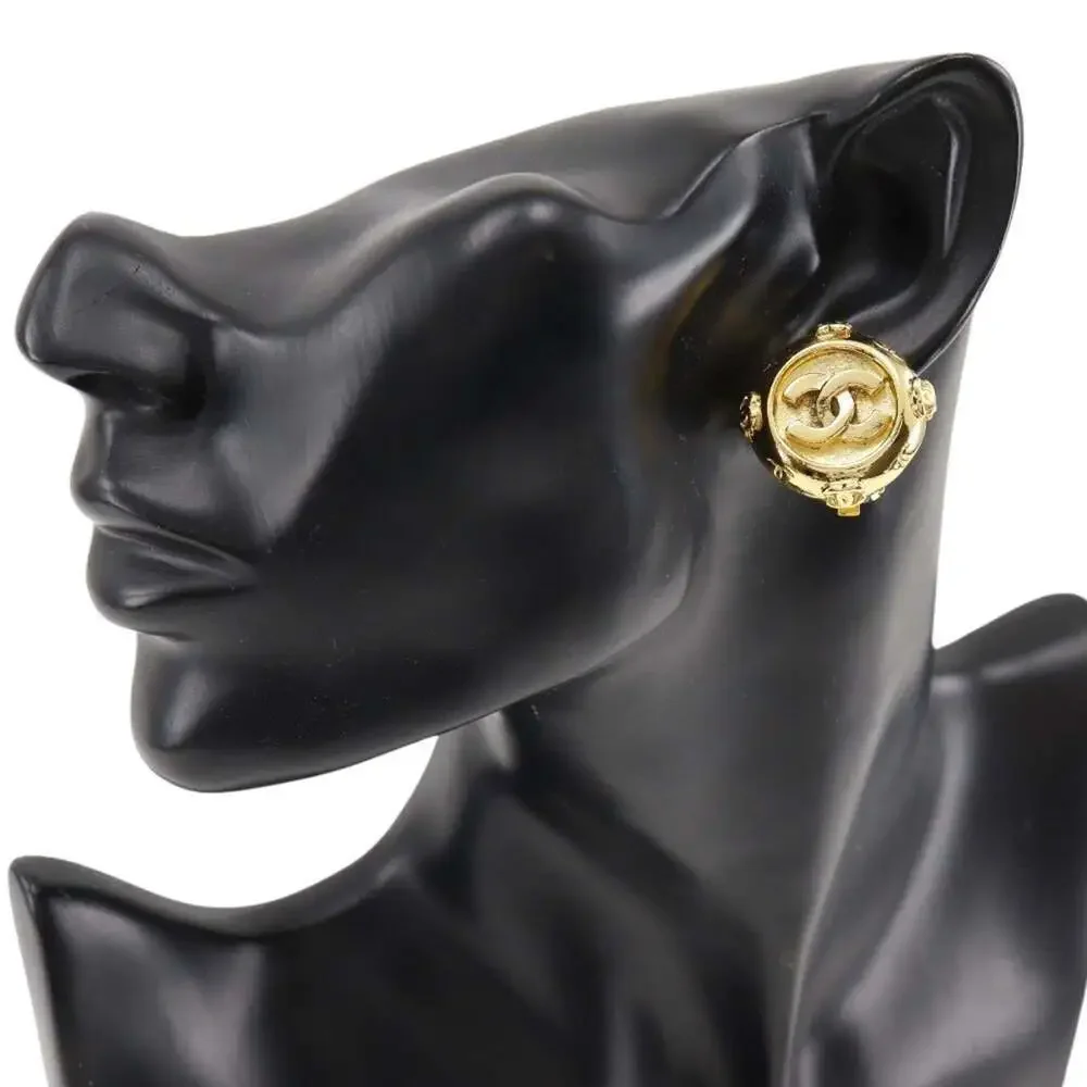 CHANEL Gold Earrings